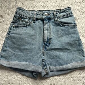 H&M MOM SHORTS HIGH-WAISTED JEAN SHORT SIZE 2